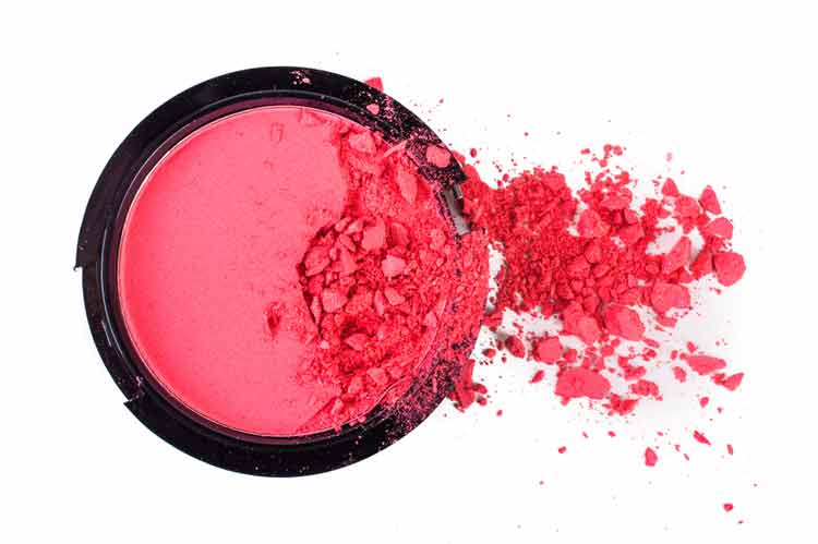 What are the items you might require for fixing broken makeup