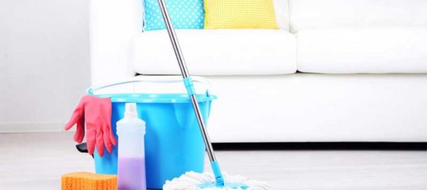 How to Clean a Sponge Mop Head